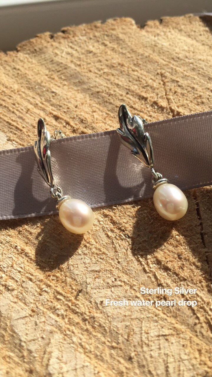 Sterling silver pearl drop dangle